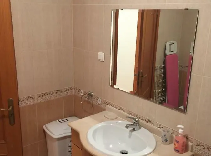 De Standing Apartment *